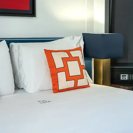 Le Mummarelle نابولي